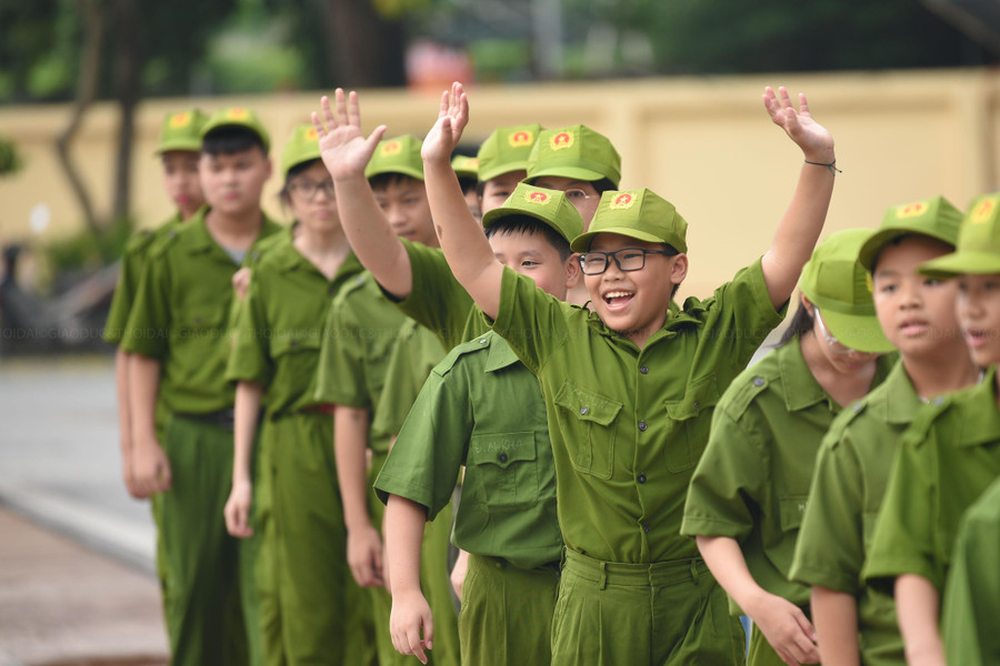 Hứng khởi tham gia vào các hoạt động học tập, rèn luyện.