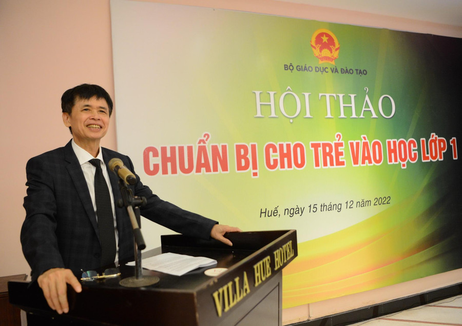 Vụ trưởng Vụ GDMN Nguyễn Bá Minh phát biểu chỉ đạo tại Hội thảo.