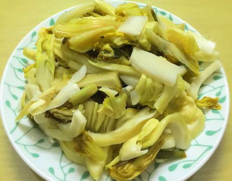 Bí kíp làm món bò hầm dưa chua giải nhiệt ngày nóng - Ảnh 2 Bi kip lam mon bo ham dua chua giai nhiet ngay nong - Anh 2