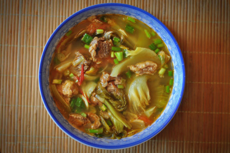 Bí kíp làm món bò hầm dưa chua giải nhiệt ngày nóng - Ảnh 3 Bi kip lam mon bo ham dua chua giai nhiet ngay nong - Anh 3