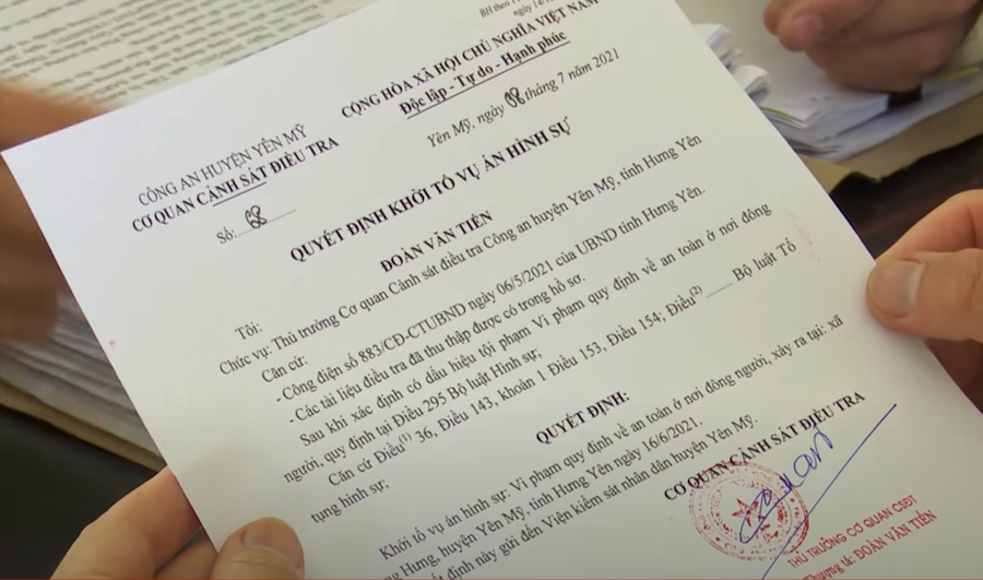 Công an huyện Yên Mỹ đã ban hành quyết định khởi tố vụ án hình sự Vi phạm quy định về an toàn ở nơi đông người.