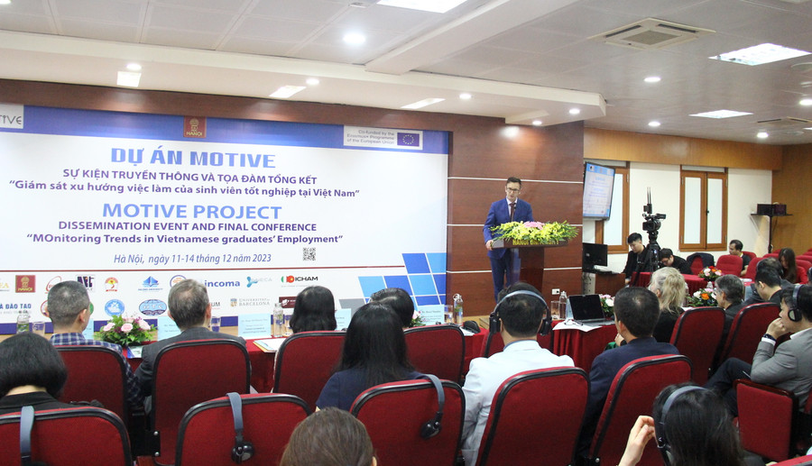 Toàn cảnh tọa đàm. Toàn cảnh tọa đàm.