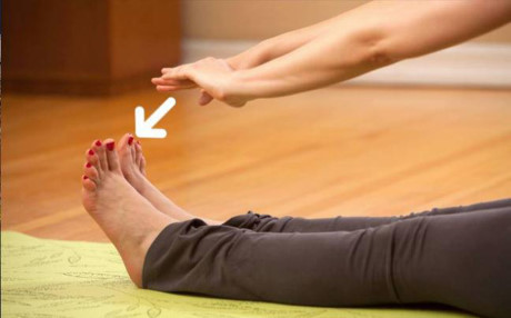 Bài kiểm tra sức khỏe tại nhà mất vài phút có thể dự đoán cơn đột quỵ, tuổi thọ - Ảnh 1 Bai kiem tra suc khoe tai nha mat vai phut co the du doan con dot quy, tuoi tho - Anh 1