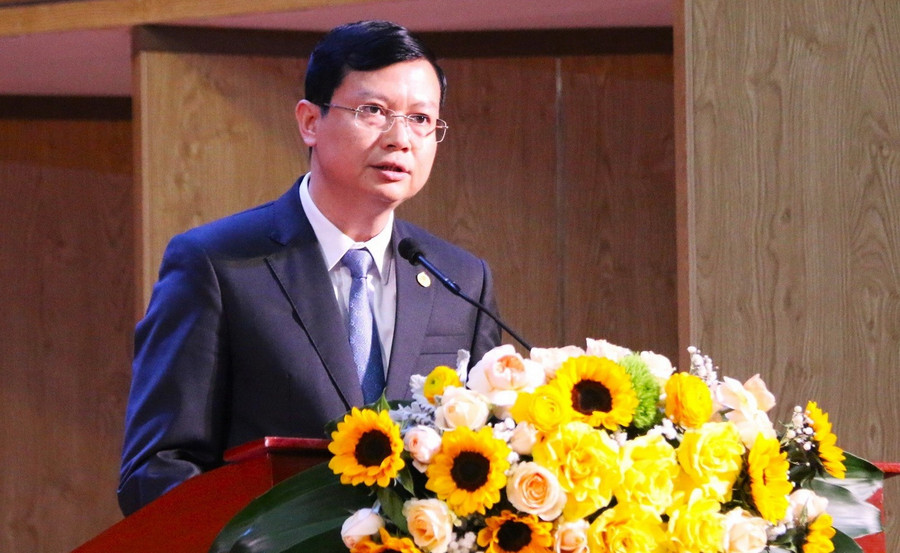 PGS.TS Nguyễn Văn Hiền, tân Chủ tịch Hội đồng Trường ĐH Sư phạm Hà Nội. Ảnh: Thanh Hùng. PGS.TS Nguyễn Văn Hiền, tân Chủ tịch Hội đồng Trường ĐH Sư phạm Hà Nội. Ảnh: Thanh Hùng.