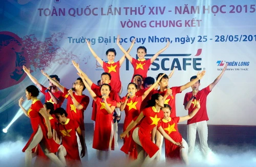 Vang mãi tiếng hát sinh viên