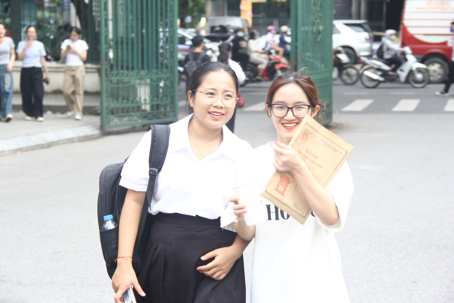 Rạng ngời niềm vui. Rạng ngời niềm vui.