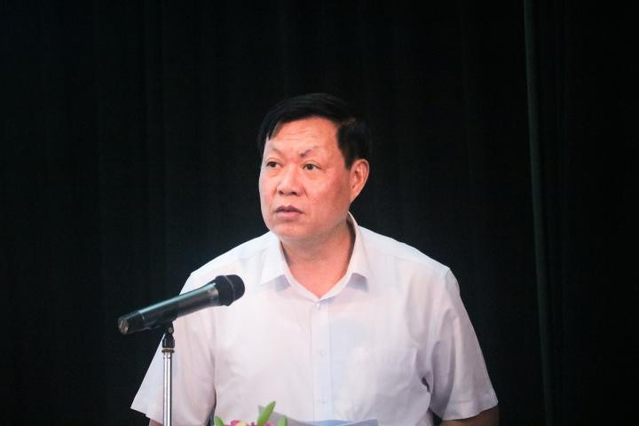 Thứ trưởng Bộ Y tế Đỗ Xuân Tuyên phát biểu chỉ đạo hội thảo.