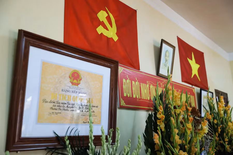 Di tích nhà cụ Nguyễn Thị An là nơi ở và làm việc đầu tiên của Chủ tịch Hồ Chí Minh khi từ chiến khu Việt Bắc trở về Hà Nội từ ngày 23 đến 25/8/1945.