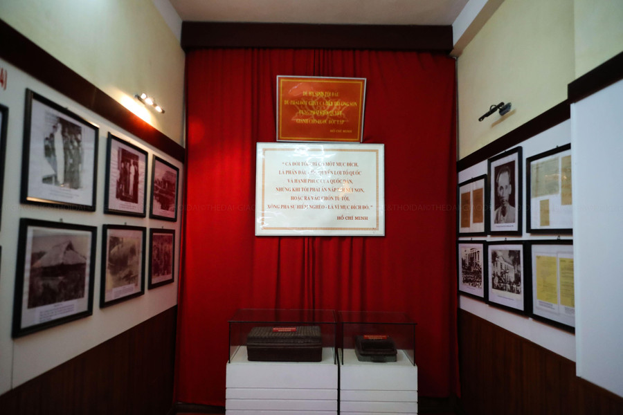 &apos;Những ngày ở và làm việc tại nhà này, Bác gầy yếu, không ăn được cơm mà phải ăn cháo. Khi đó, cụ Nguyễn Thị An là người trực tiếp nấu cháo cho Bác và nấu cơm cho đoàn cán bộ&apos;, ông Dũng kể.