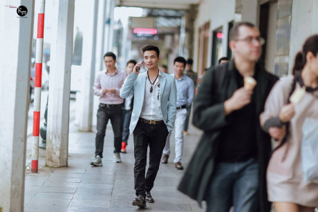 Chàng trai trồng ổi Lệ Rơi giờ ra sao? - Ảnh 7 Chang trai trong oi Le Roi gio ra sao? - Anh 7