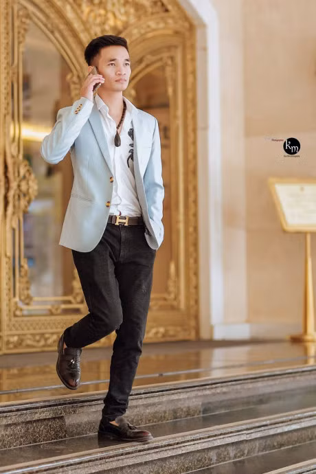 Chang trai trong oi Le Roi gio ra sao? - Anh 9