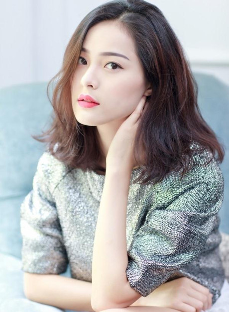 Hạ Vi mất danh xưng Ha Vi mat danh xung