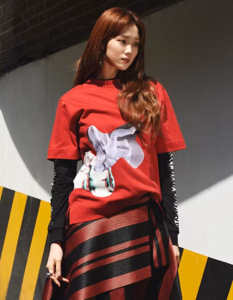 Chan dai 9X xinh dep xu Han duoc so sanh voi Gigi Hadid - Anh 2