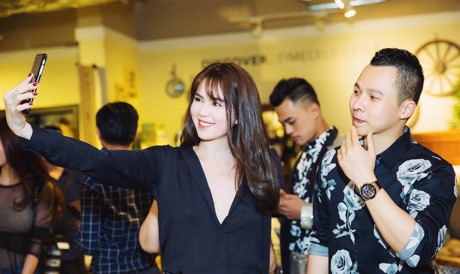 Hợp đồng tình ái của Hoàng Kiều - Ngọc Trinh có giá 12 tỷ? - Ảnh 6 Hop dong tinh ai cua Hoang Kieu - Ngoc Trinh co gia 12 ty? - Anh 6