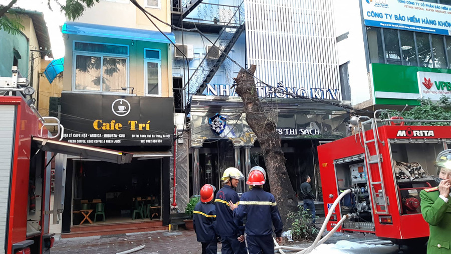 Quán karaoker Nhất Thống KTV nơi xẩy ra vụ cháy. Quán karaoker Nhất Thống KTV nơi xẩy ra vụ cháy.