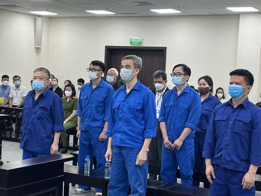 Các bị cáo tại phiên tòa xét xử. Các bị cáo tại phiên tòa xét xử.