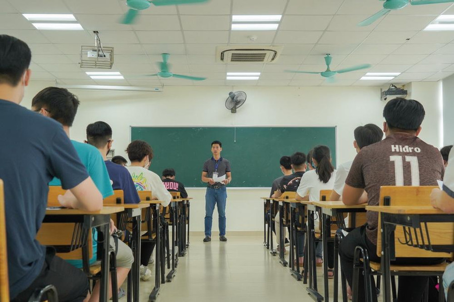 Một phòng thi tại cụm thi Hà Nội Một phòng thi tại cụm thi Hà Nội