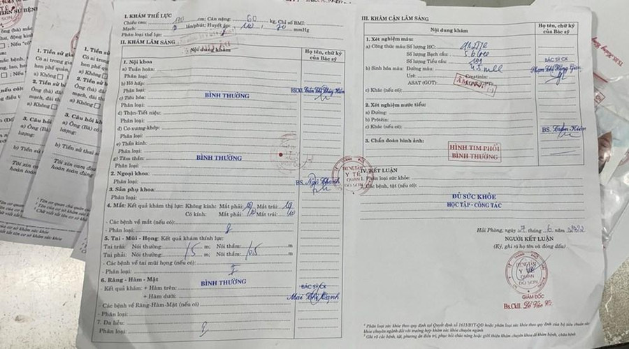 Tang vật của vụ án bị cơ quan chức năng thu giữ. Tang vật của vụ án bị cơ quan chức năng thu giữ.