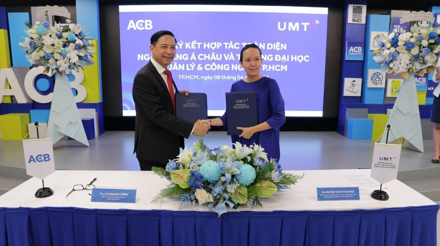 Lễ ký kết hợp tác toàn diện giữa Ngân hàng Á Châu (ACB) và Trường Đại học UMT.