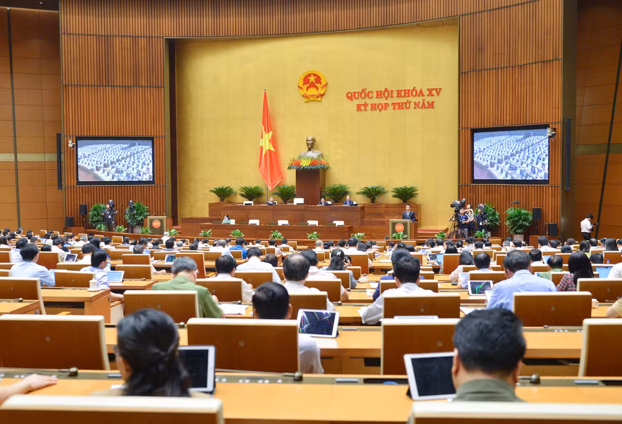 Toàn cảnh phiên họp.