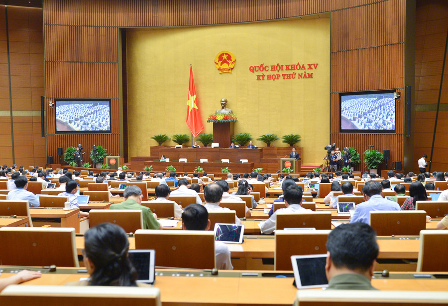 Toàn cảnh phiên họp. Toàn cảnh phiên họp.