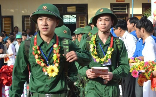 Quy định tạm hoãn gọi nhập ngũ đối với học sinh, sinh viên