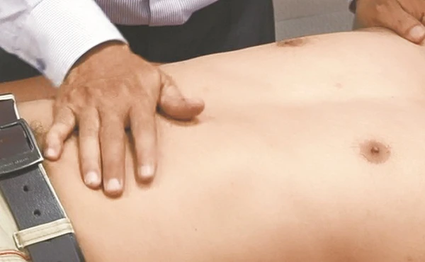 Xoa bóp - bấm huyệt cải thiện triệu chứng đau thượng vị
