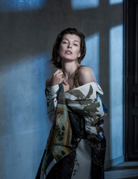 Mỹ nhân Milla Jovovich 41 tuổi vẫn siêu nóng bỏng - Ảnh 7 My nhan Milla Jovovich 41 tuoi van sieu nong bong - Anh 7