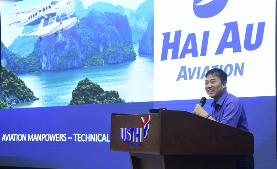 Ông Hà Tiến Dũng – Phó Tổng Giám đốc Công ty Cổ phần Hàng Không Hải Âu chia sẻ tại hội thảo.