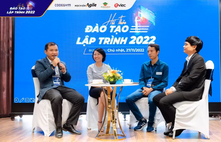 Kết nối, phát triển cộng đồng người làm công tác đào tạo nhân lực IT.