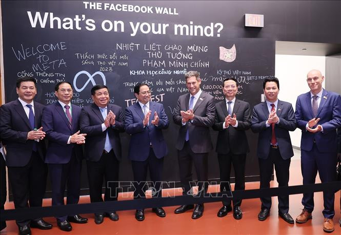 Thủ tướng Phạm Minh Chính thăm Tập đoàn truyền thông xã hội và công nghệ META. Ảnh: Dương Giang/TTXVN