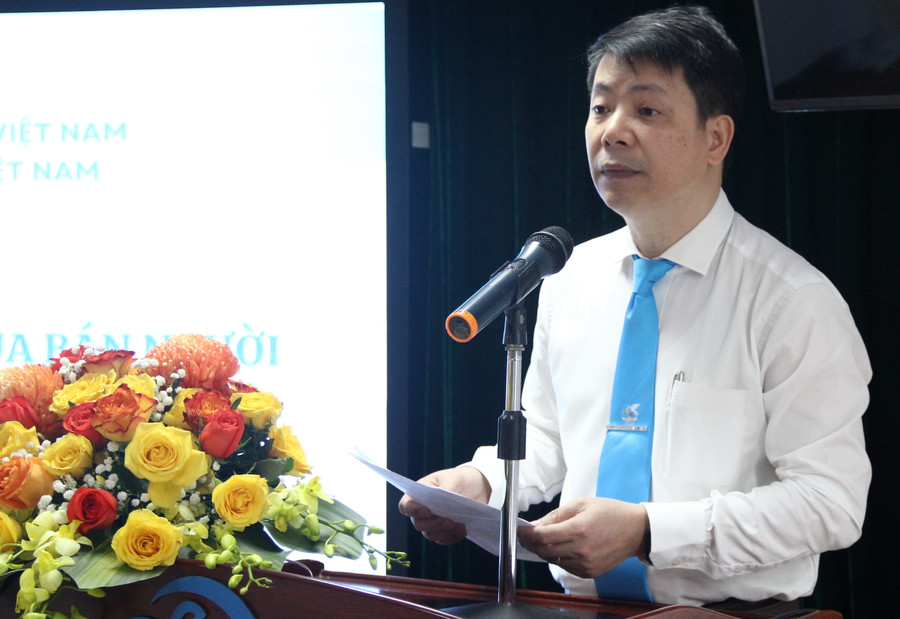 PGS.TS Trần Quang Tiến - Giám đốc Học viện Phụ nữ Việt Nam phát biểu đề dẫn. PGS.TS Trần Quang Tiến - Giám đốc Học viện Phụ nữ Việt Nam phát biểu đề dẫn.