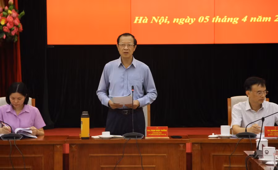 Thứ trưởng Phạm Ngọc Thưởng phát biểu tại Hội nghị.