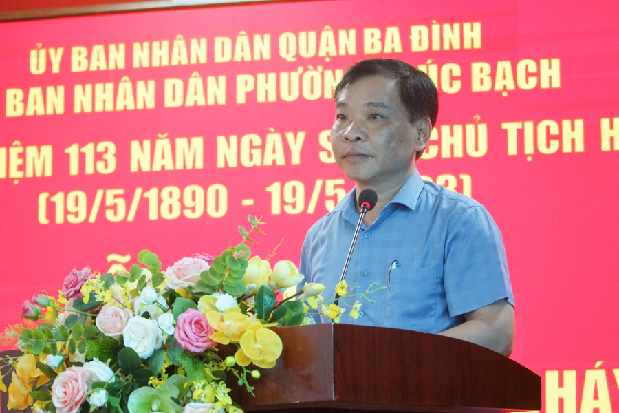 Ông Nguyễn Ngọc Lăng, Phó Chủ tịch phường Trúc Bạch phát biểu tại sự kiện. Ông Nguyễn Ngọc Lăng, Phó Chủ tịch phường Trúc Bạch phát biểu tại sự kiện.