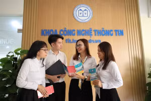 20 năm trưởng thành cùng kỷ nguyên số