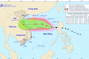 Bão số 8 trên Biển Đông, dự báo sức gió gần tâm giật cấp 14