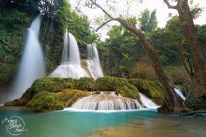 Thác Dải Yếm – Mộc Châu. Ảnh: Sưu tầm.