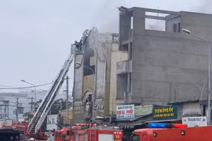 Hiện trường vụ cháy. Ảnh: NĐT.