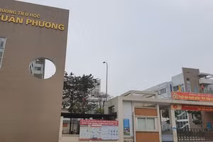 Học sinh lớp 3 Trường tiểu học Xuân Phương được xác nhận dương tính với Covid-19. Ảnh: VH.