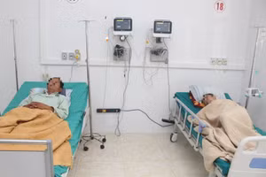 Các bệnh nhân được theo dõi tại bệnh viện. Ảnh: BV.