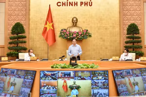 Thủ tướng Chính phủ Phạm Minh Chính phát biểu kết luận tại cuộc họp trực tuyến về phòng, chống dịch COVID-19. Ảnh: VGP/Nhật Bắc.