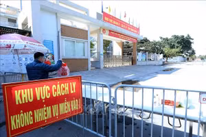 Khu cách ly tập trung trường Tiểu học Xuân Phương. Ảnh: TTXVN.