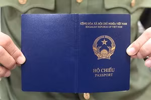 Yêu cầu khẩn trương kiểm tra, làm rõ thông tin 'cò hộ chiếu tại Hà Nội'