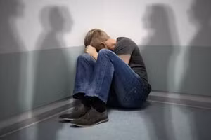 Bé gái 12 tuổi tự tử do trầm cảm: Giật mình tiết lộ của bác sĩ 