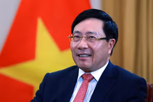 Đại dịch COVID-19 khiến nhu cầu bảo hộ công dân tăng vọt