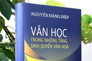 Văn học trong những tầng sinh quyển văn hoá