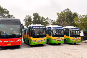 Tuyến xe buýt được mở để thí điểm phục vụ nhu cầu đi lại của công nhân các KCN trên địa bàn tỉnh.