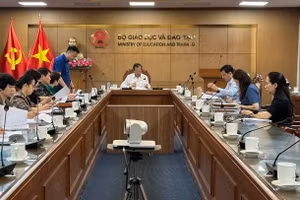 Thứ trưởng Phạm Ngọc Thưởng chủ trì cuộc họp