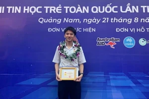 Trần Vinh Khánh đạt nhiều giải thưởng Tin học cấp quốc gia.