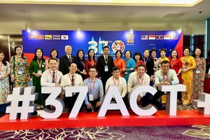 Công đoàn Giáo dục Việt Nam dự hội nghị giáo giới ASEAN Hàn Quốc.